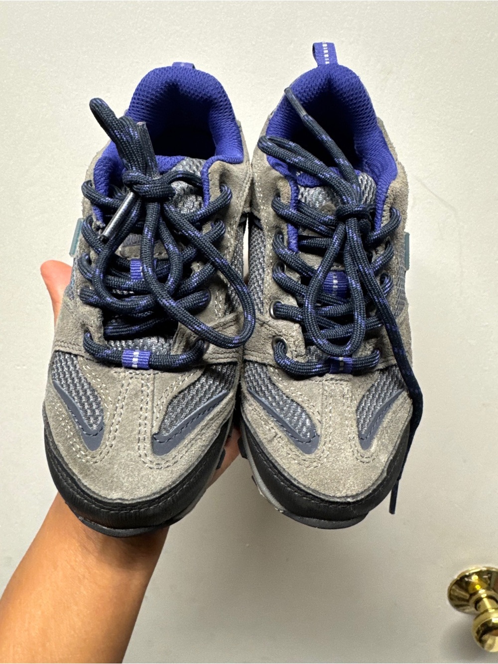 Khombu AT Waterproof Hiking Boots Kids size 13M